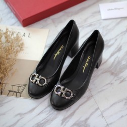 FERRAGAMO 페레가모 펌프스 01N765 693657